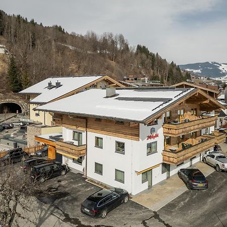 Appartements Zwoelferkogelblick Saalbach-Hinterglemm Exterior foto